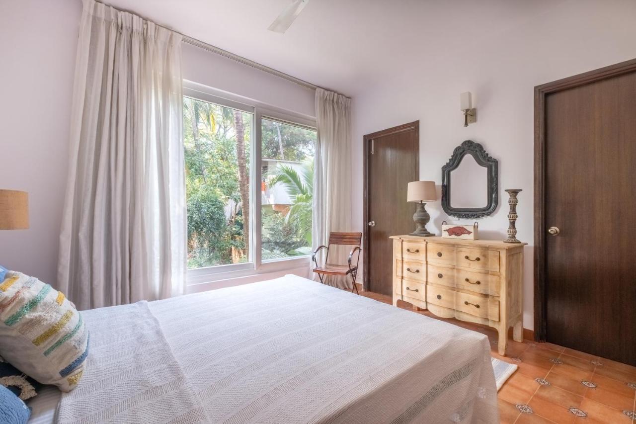 Snowdrop- Exquisite 3Bhk Villa With Pool- Candolim By Staymonkey Calangute Ngoại thất bức ảnh
